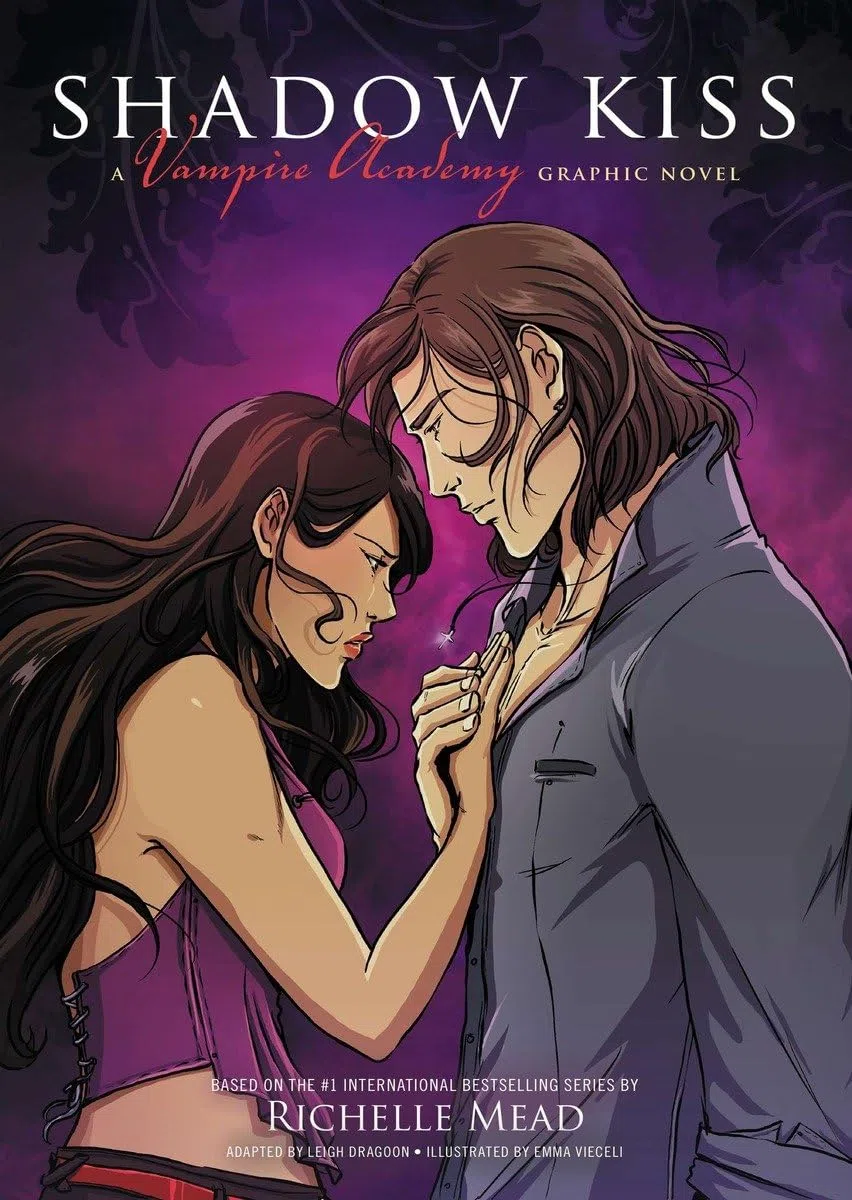 Shadow Kiss: A Graphic Novel: Book 3 (Vampire Academy)